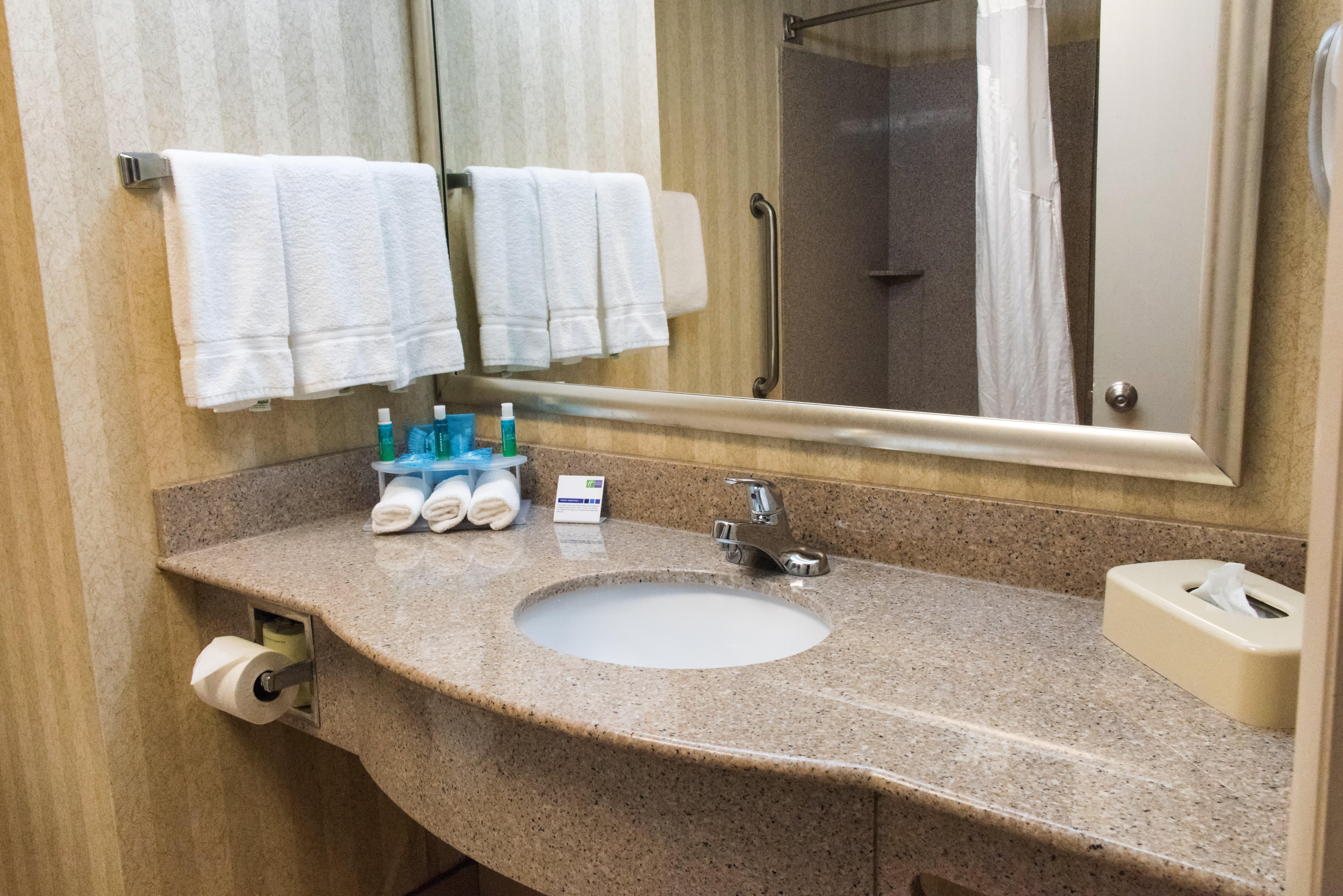Holiday Inn Express Hotel & Suites Kinston By Ihg מראה חיצוני תמונה