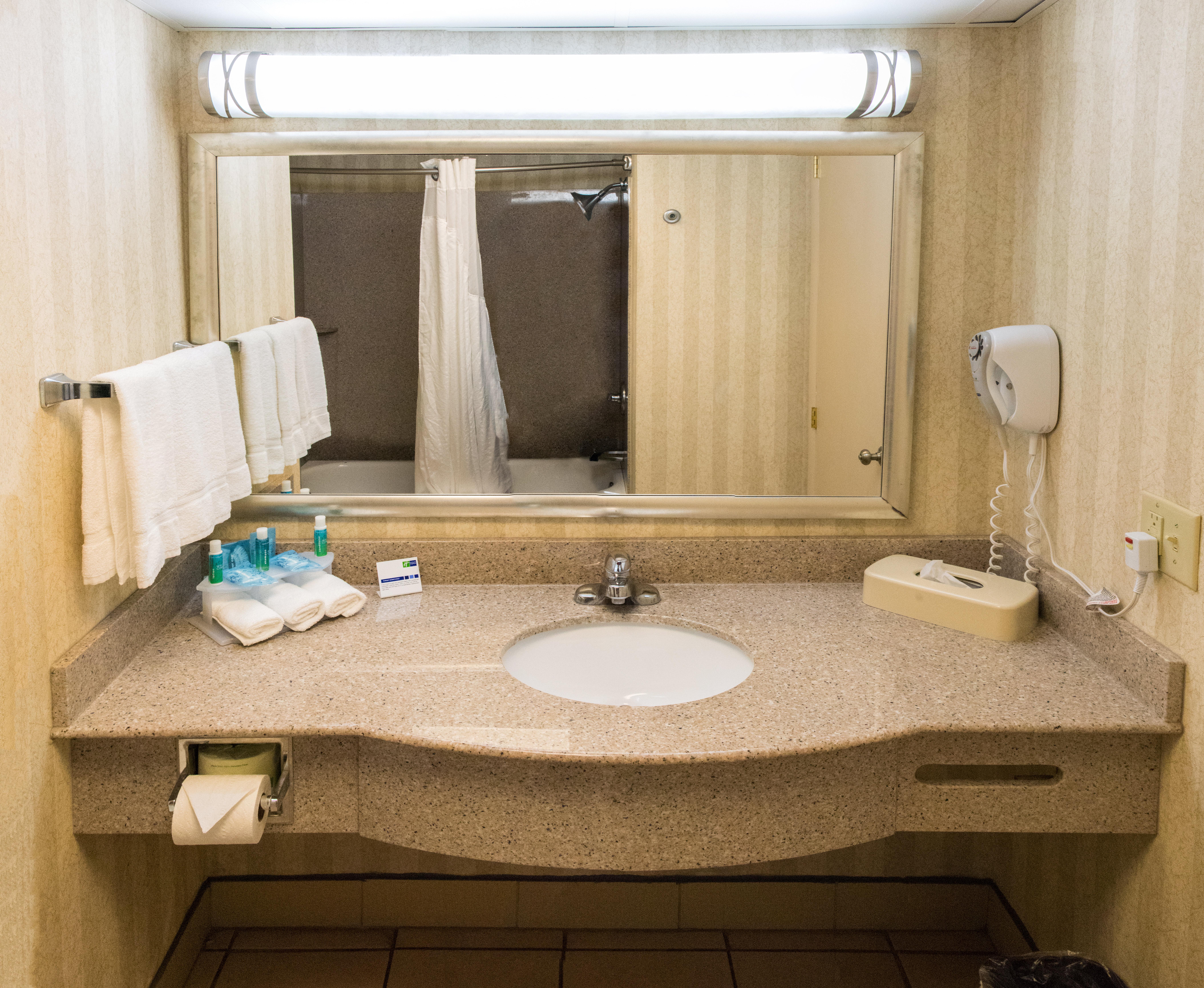 Holiday Inn Express Hotel & Suites Kinston By Ihg מראה חיצוני תמונה