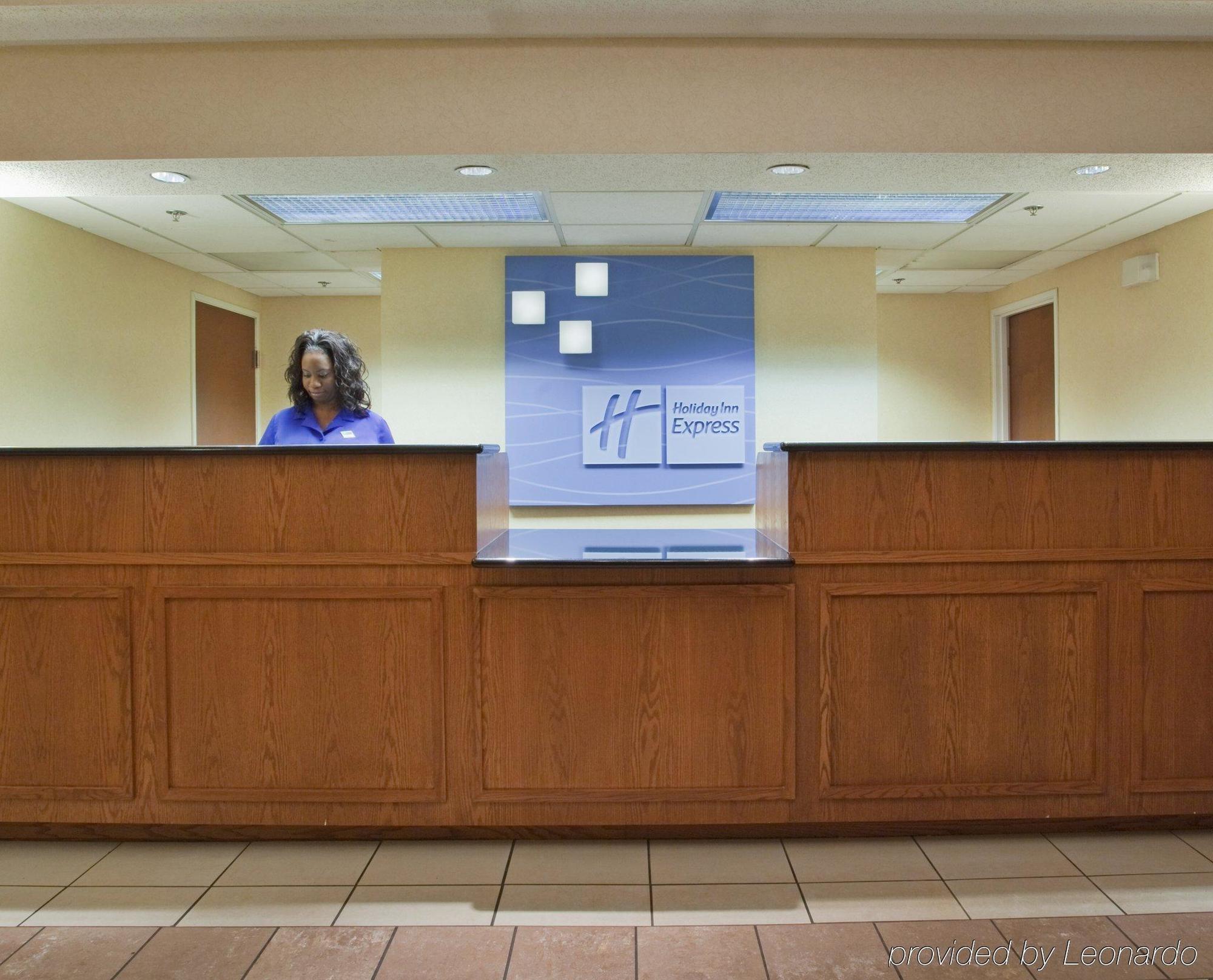 Holiday Inn Express Hotel & Suites Kinston By Ihg מראה פנימי תמונה